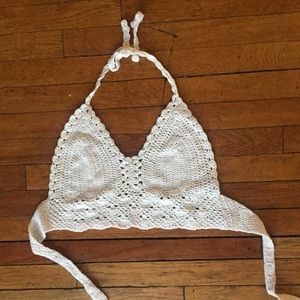 Crotchet halter top